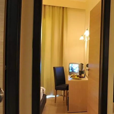 Santa Helena Hotell 3*