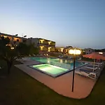 Santa Helena Hotel (Adults Only) 3* إياليسوس