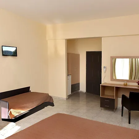 Santa Helena Hotel 3*