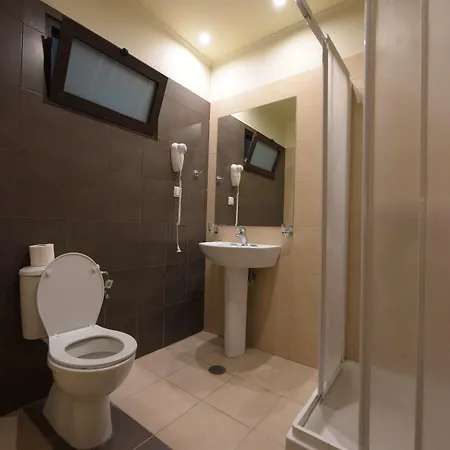 Santa Helena Lalyssos