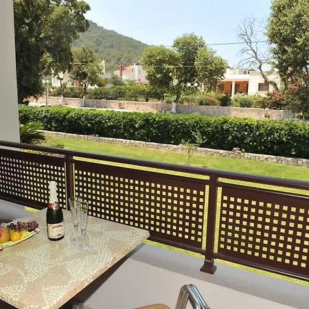 Santa Helena (adults Only) 3*