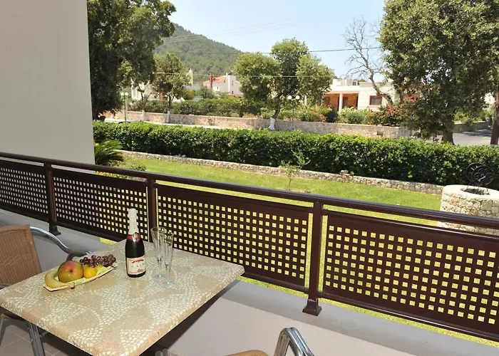 Santa Helena Hotel, Ialyssos, Rhodes 3*